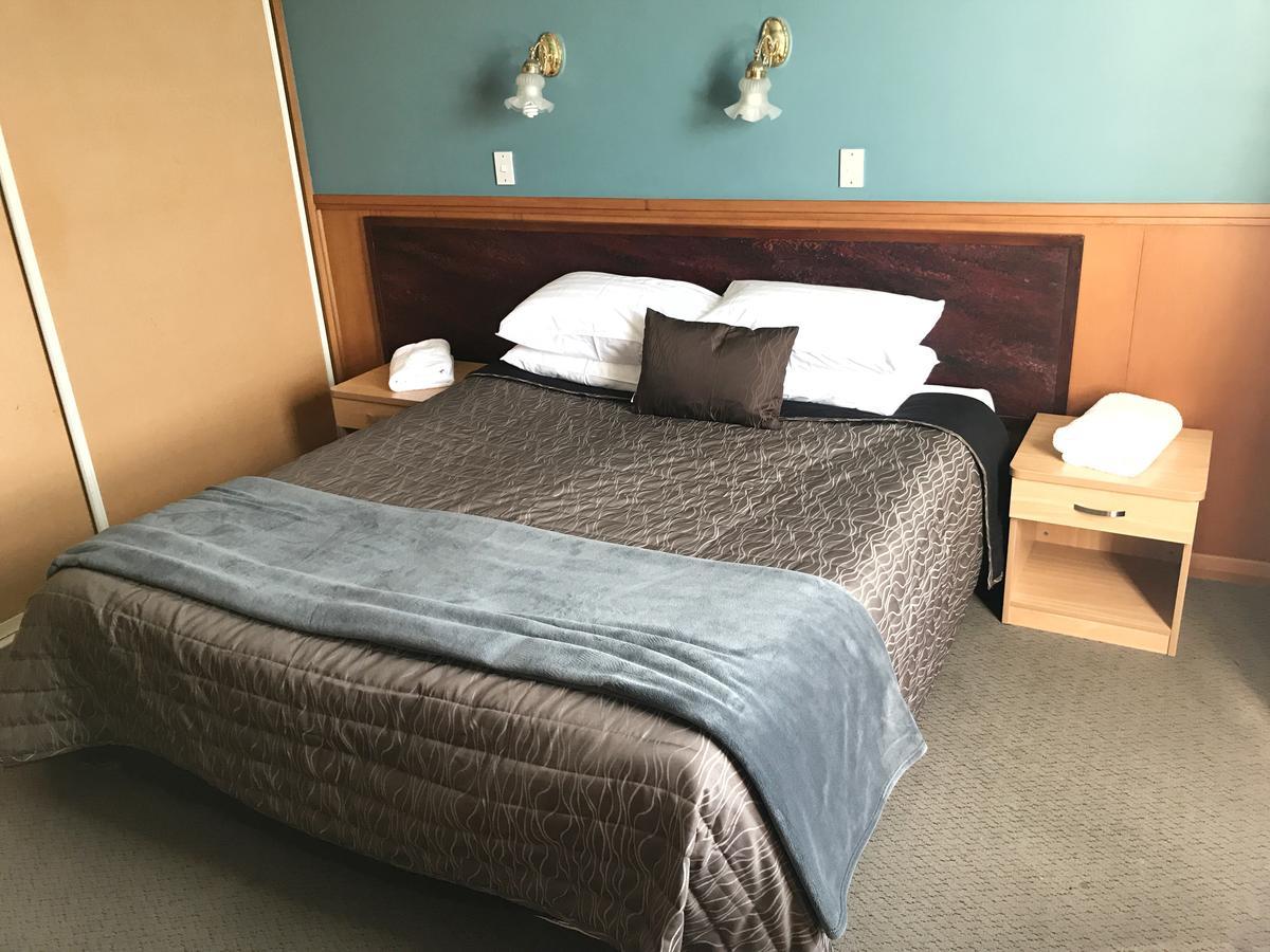 The Pier Hotel Kaikoura Exterior photo